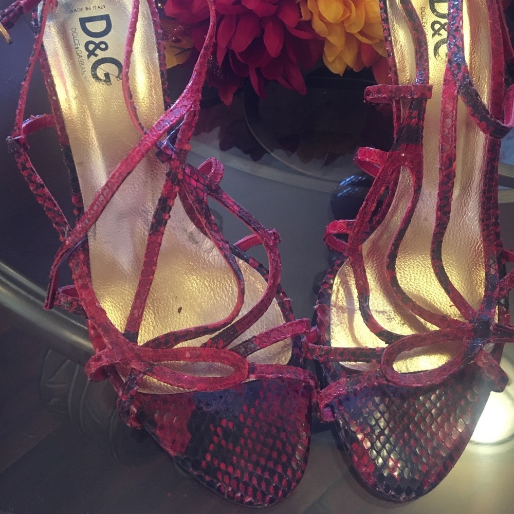 Dolce & Gabbana Red Snakeskin Heels